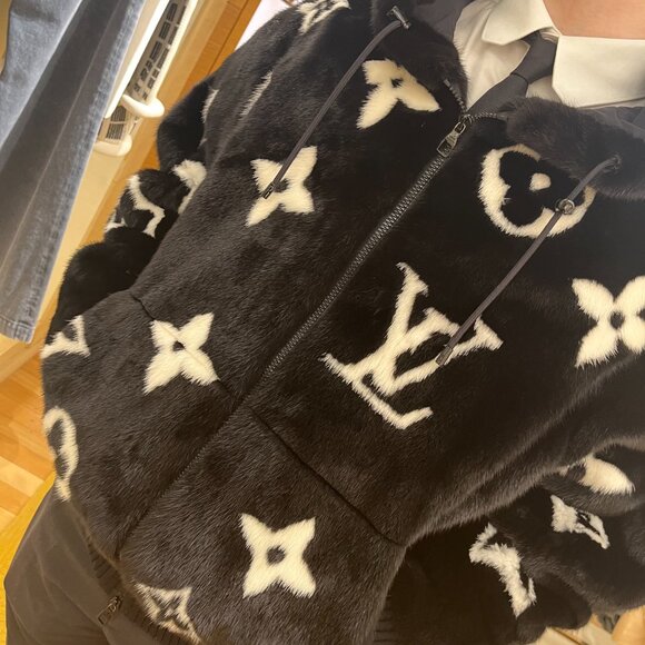 Authentic Louis Vuitton Monogram Mink Fur Hooded Coat - Picture 2 of 4